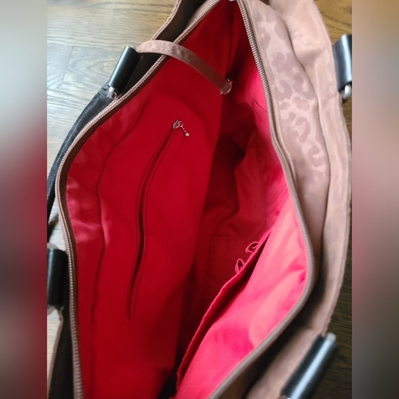 Baggallini brown Leopard Print Tote Bag 17×9×5 in. - Picture 5 of 10